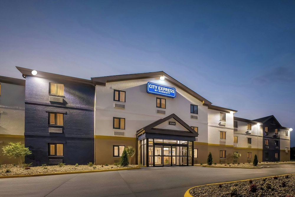 Extended Stay America Newport News I 64 Jefferson Ave 4/66