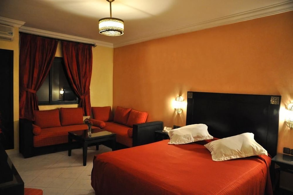 MONT GUELIZ HOTEL 25/34