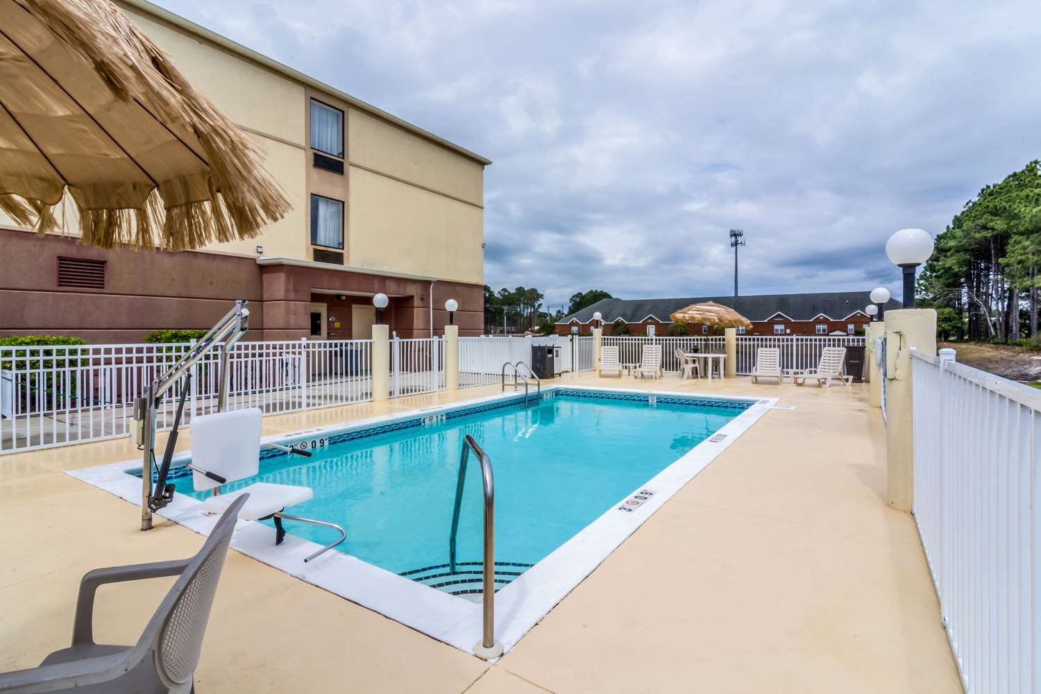 Comfort Inn & Suites Panama City North 26/32