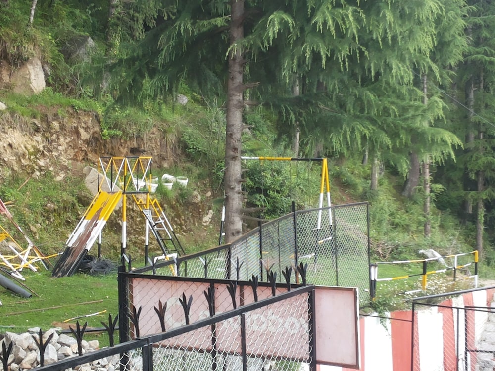 SHINING STAR RESORT 26/34