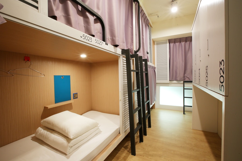 Loosha Hostel 18/69