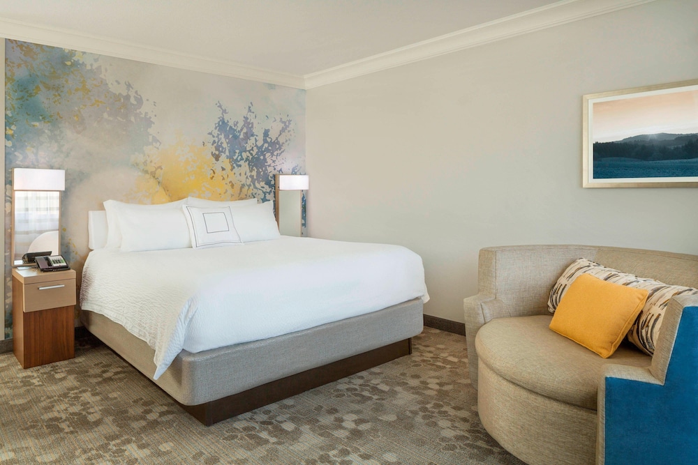 Courtyard By Marriott Palo Alto Los Altos 17/70