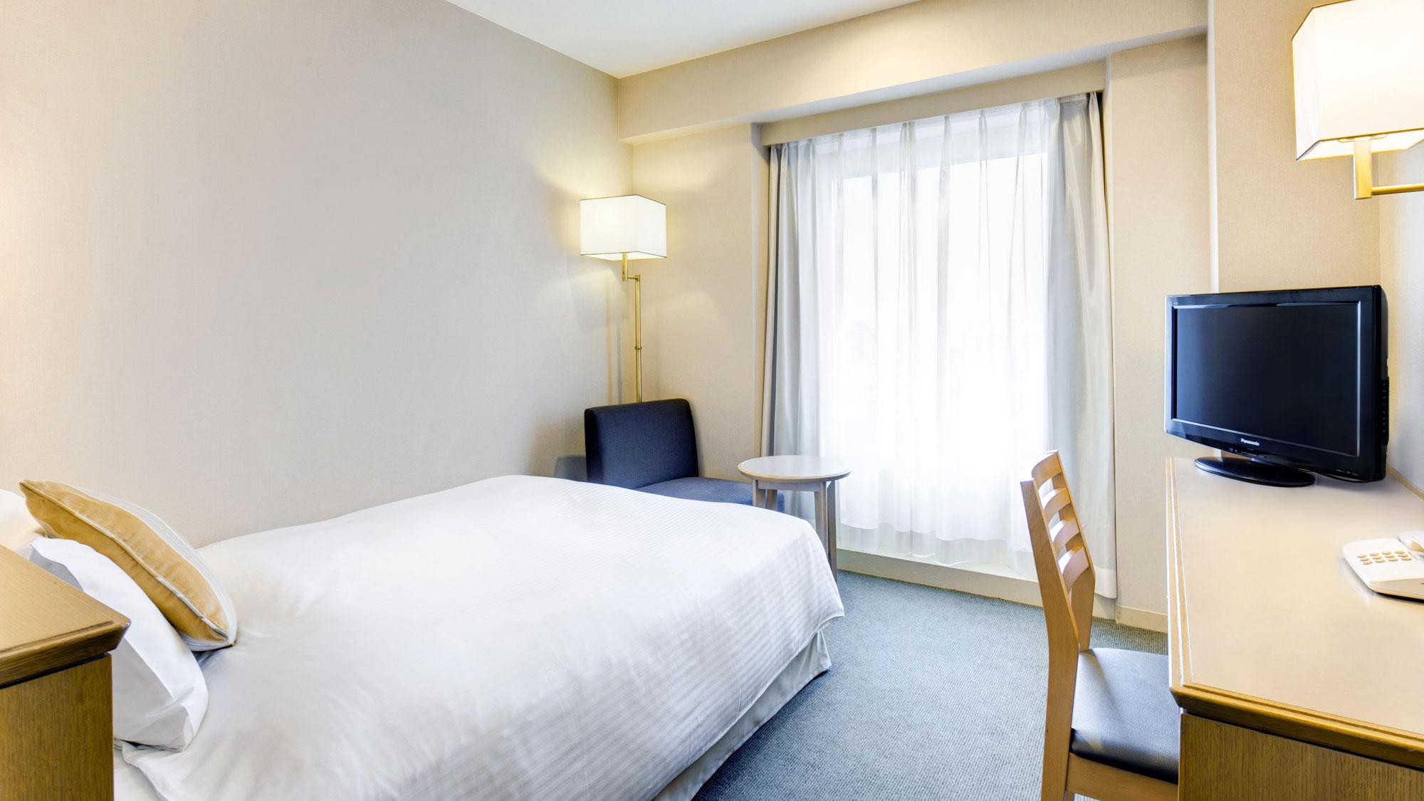 Room, Single, Semi Double Bed, Smoking