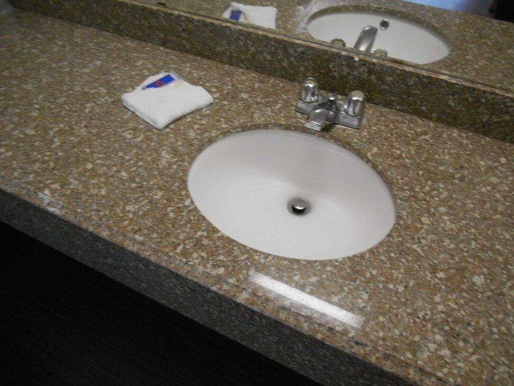 Motel6 San Antonio, TX - South IH-10 East 49/51