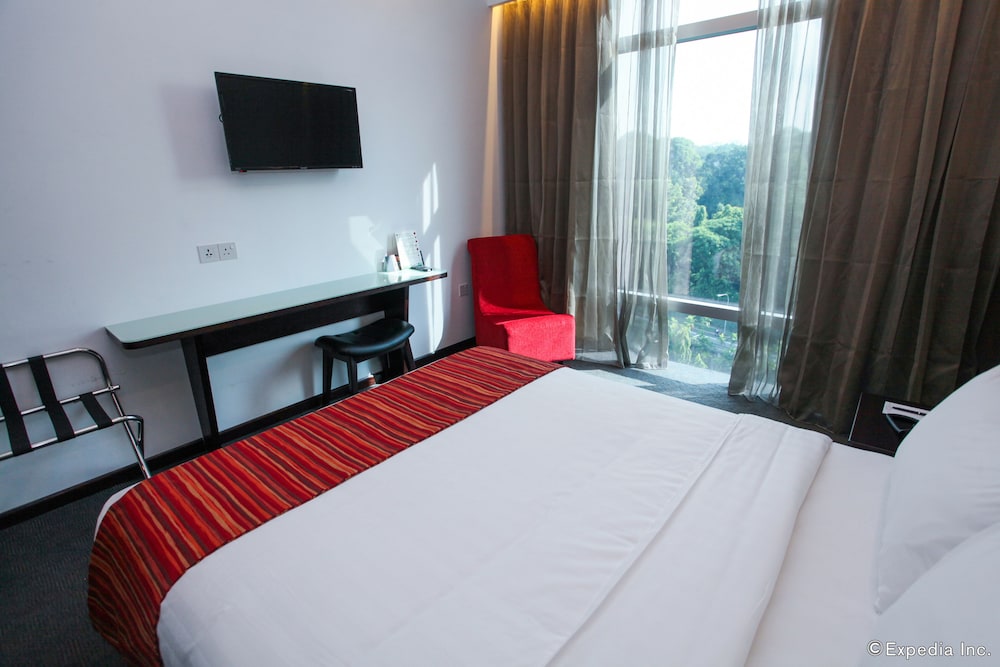 Hotel Chancellor at Orchard 8/35