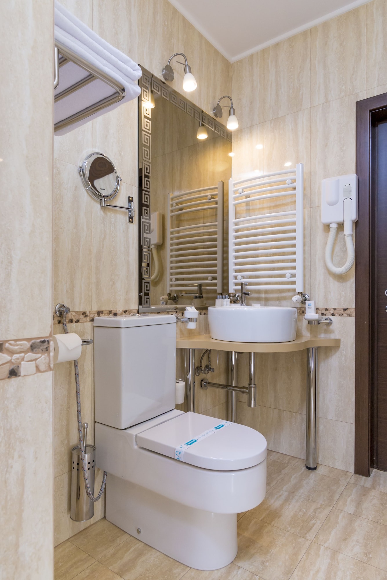 جناح بسرير مزدوج مع أريكة، West City Hotel Cluj Formely Best Western Plus Fusion Hotel 8/8
