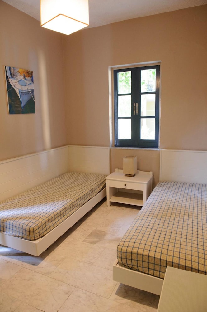 Kalydna Island Hotel 24/56