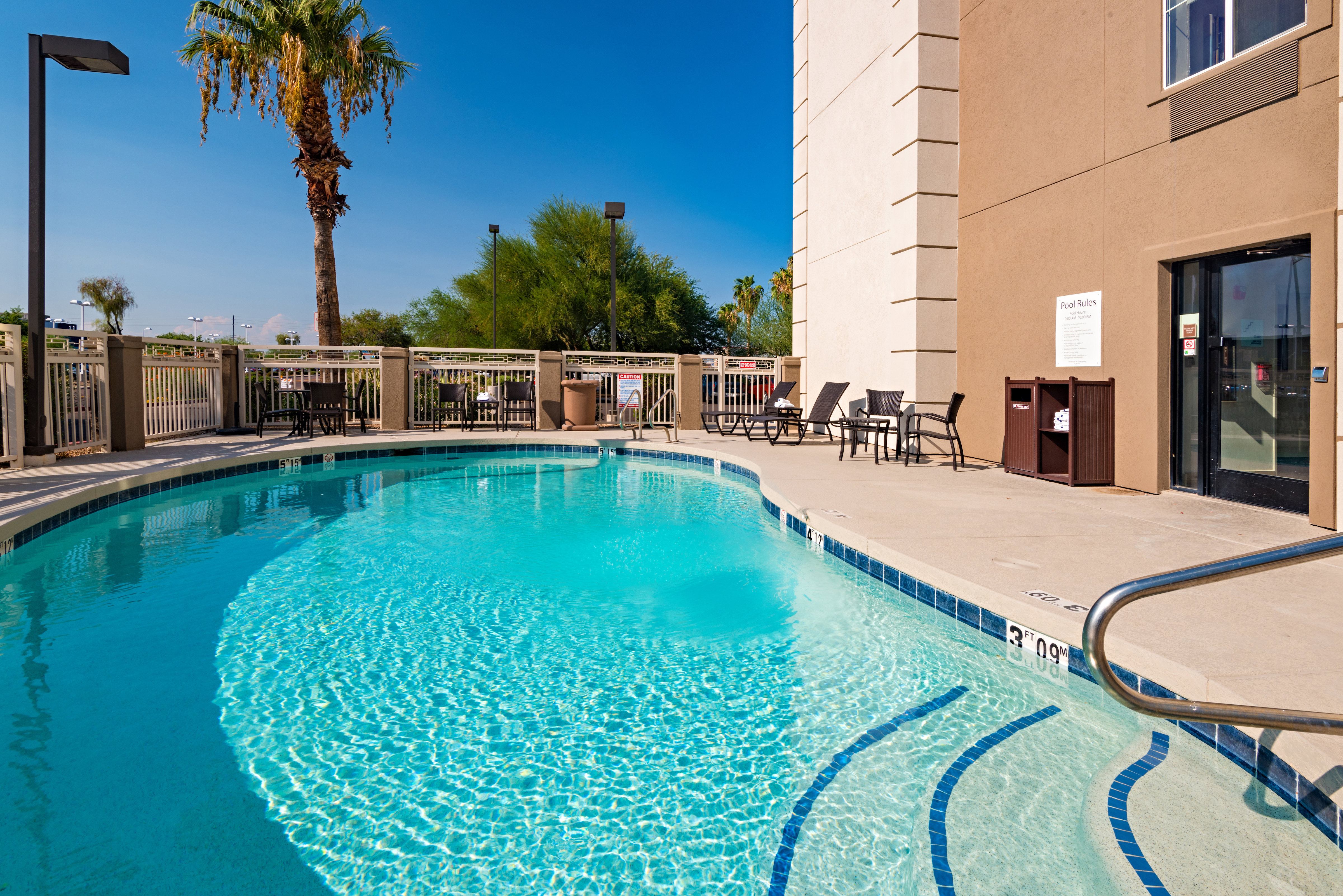 Holiday Inn Express Hotel Suites Peoria North Glendale 43/60