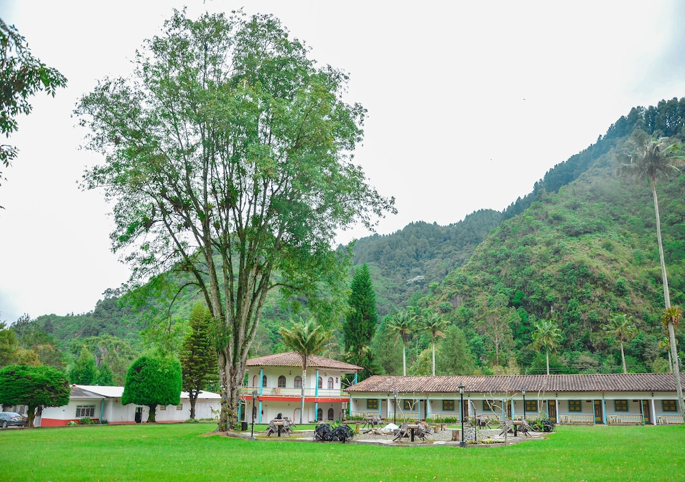 Hotel Momotus Cocora by DOT Boutique 45/50