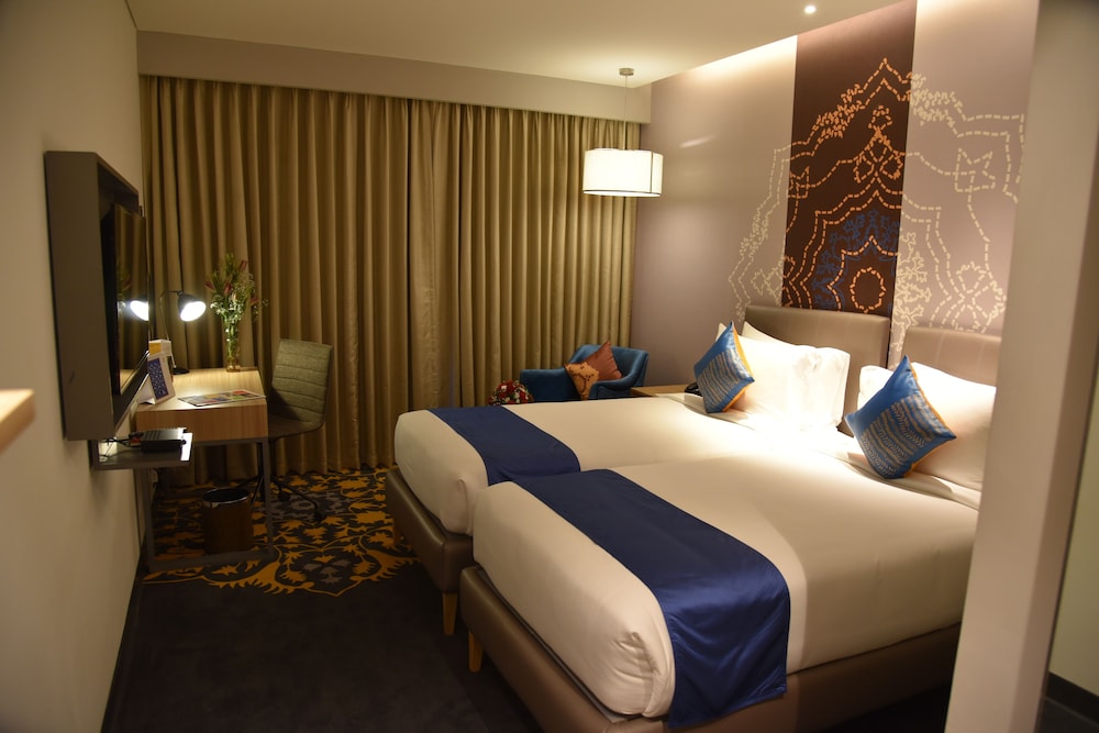 Grand Mercure Mysore 28/70