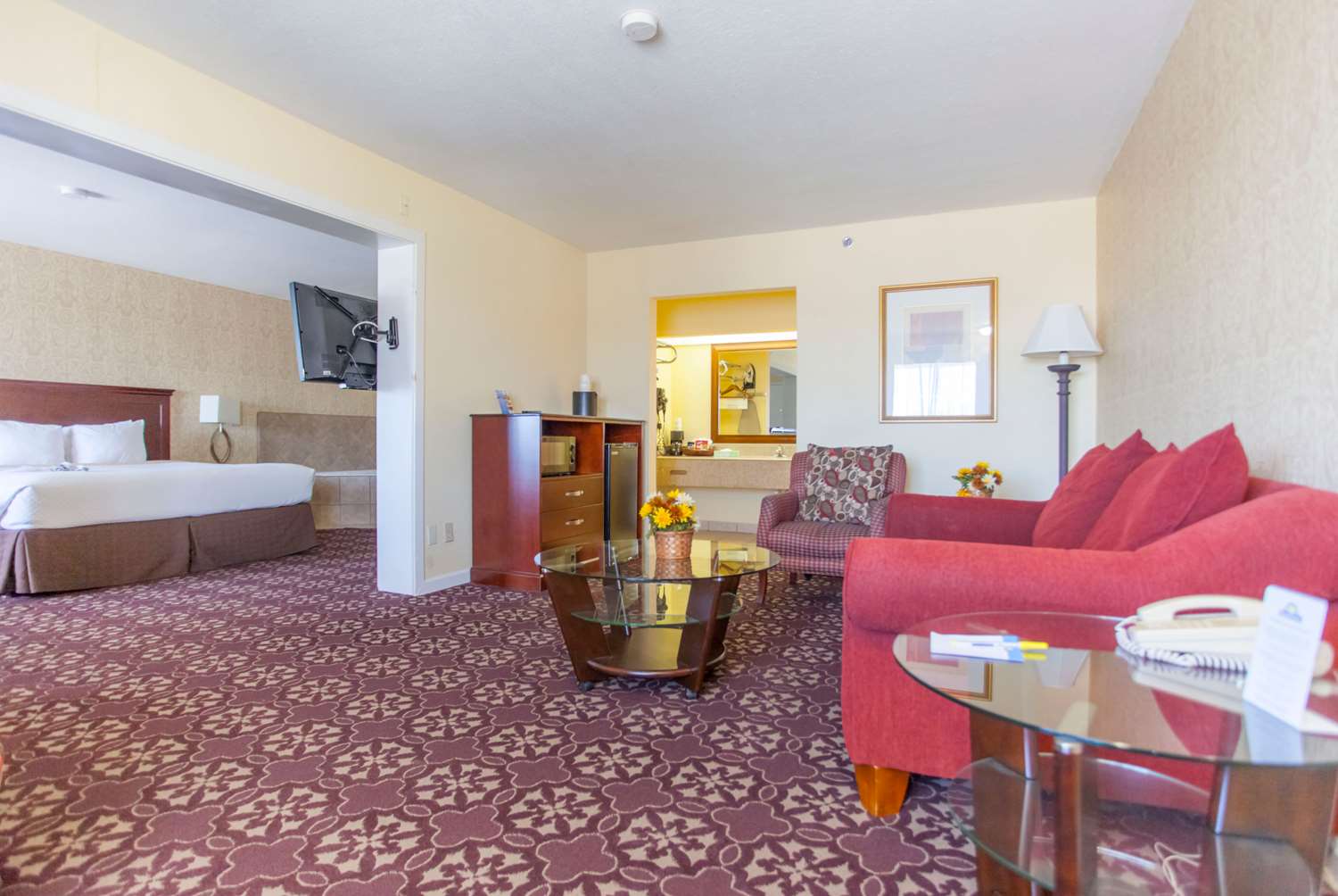 Days Inn By Wyndham Shenandoah 36/52