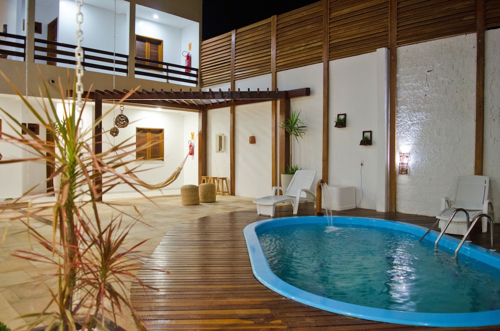 VILA TUTOIA PRAIA POUSADA 32/34