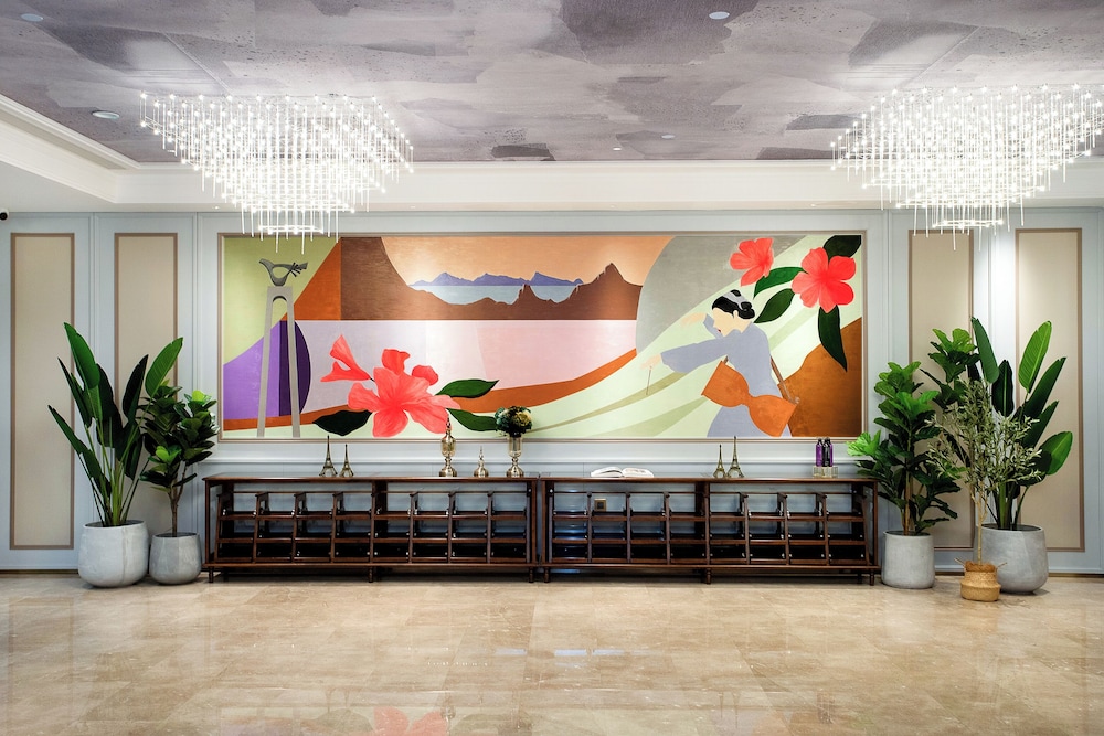 Mercure Changchun Ziyou Road Dahua 2/29