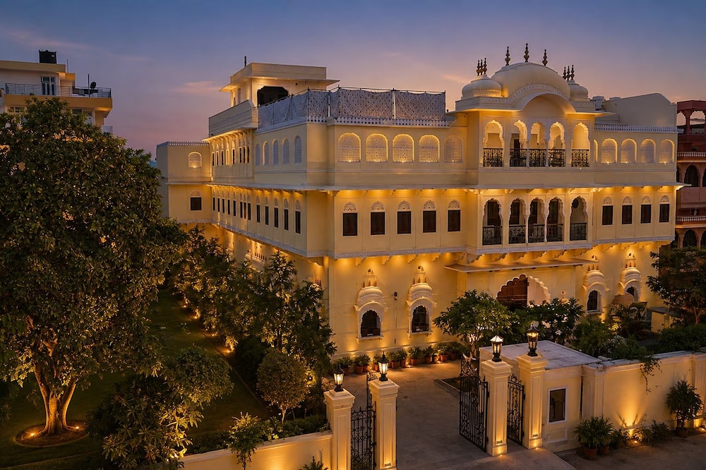 Khandela Haveli A Heritage Boutique Hotel 6/47