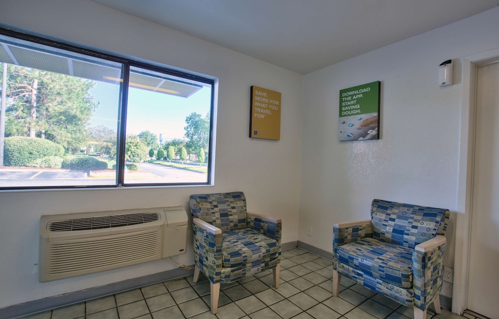 Motel6 Valdosta, GA - University 35/49