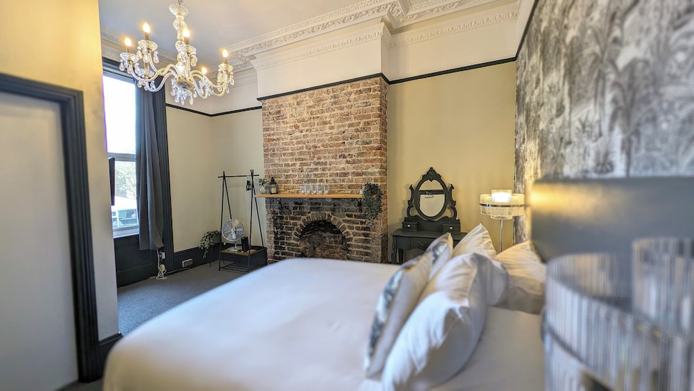 DESIGN, DOUBLE BED