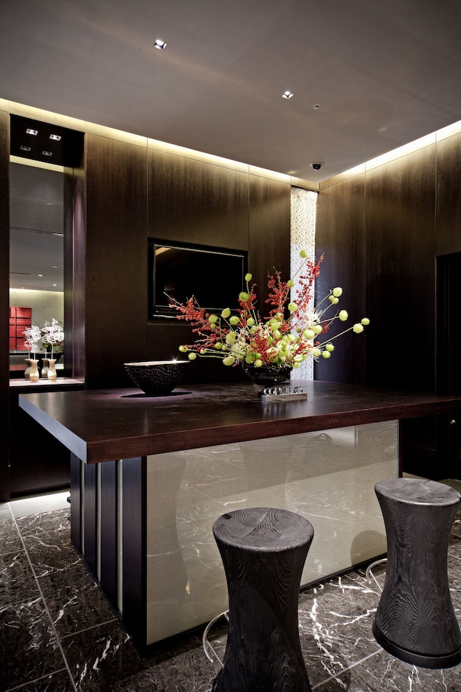 Lobby at The Royal Park Hotel Kyoto Sanjo, KYOTO