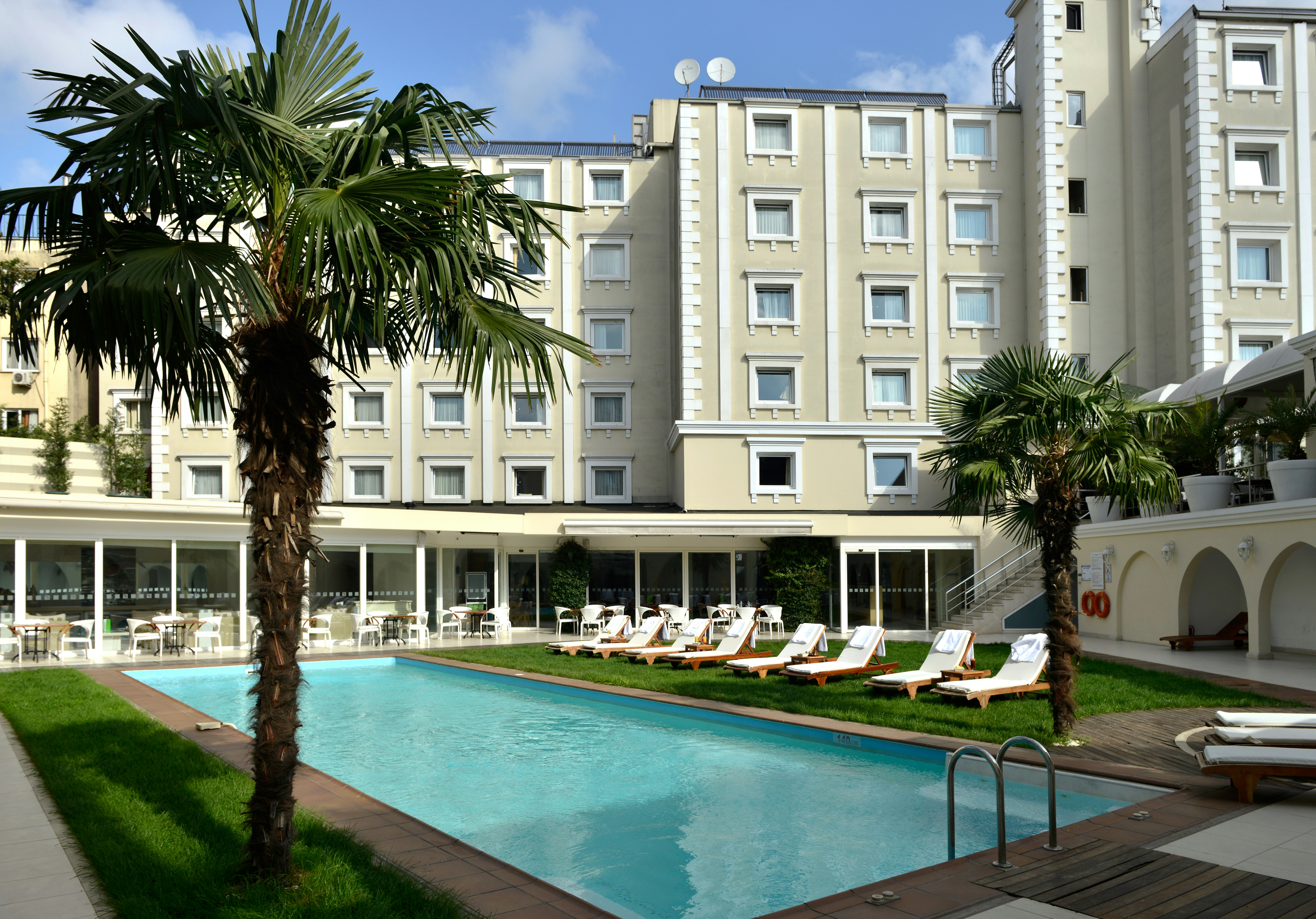 Holiday Inn Istanbul City 75/77