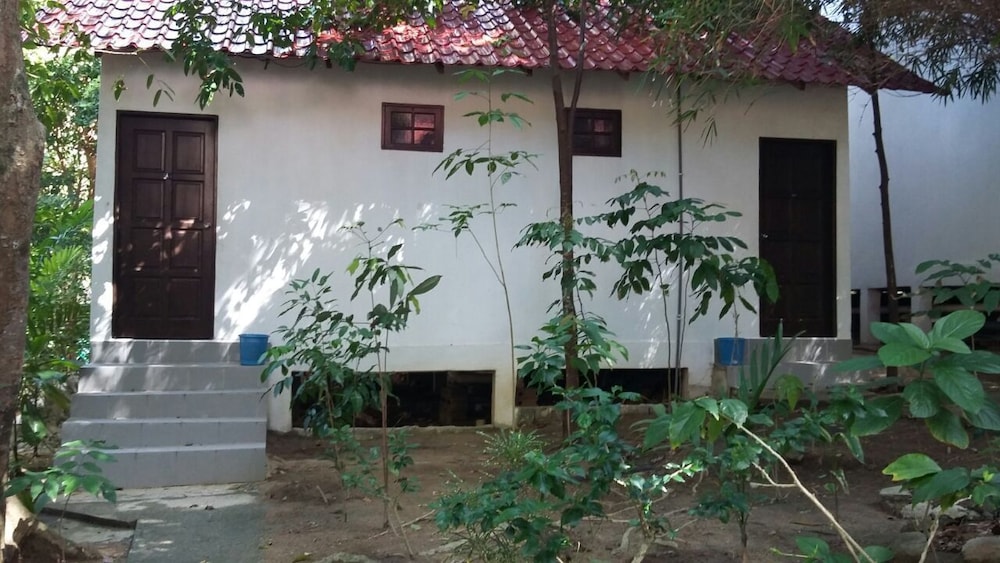 Perhentian Tropicana Inn 2/29