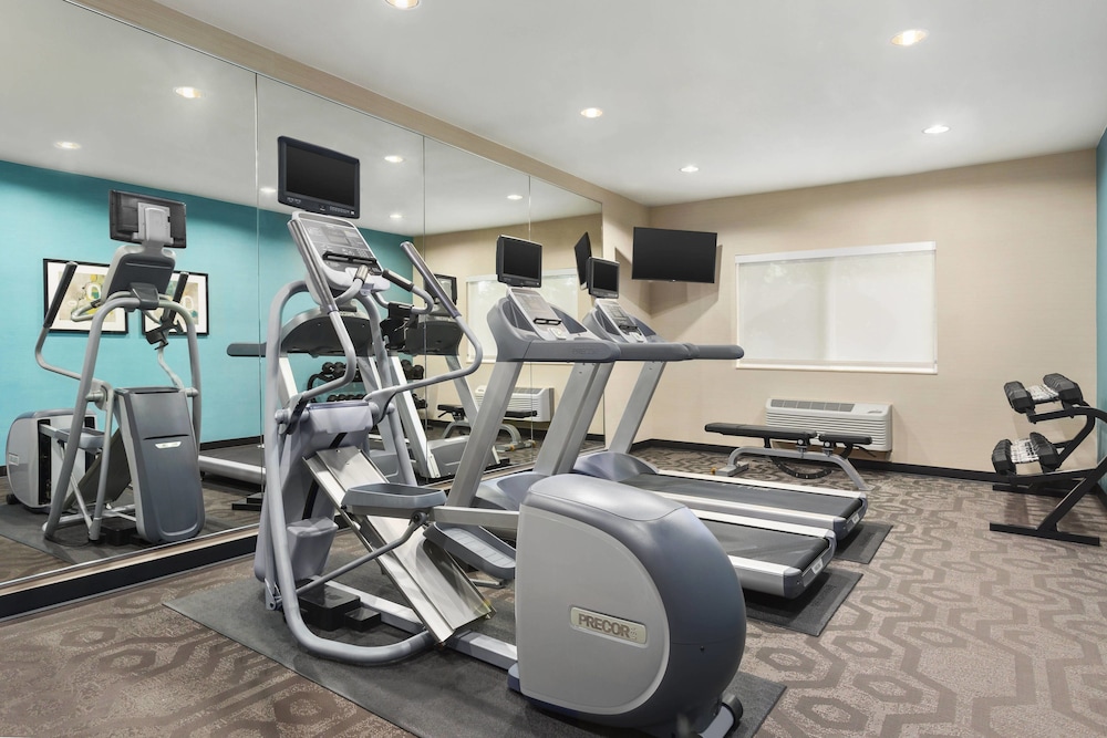 SureStay by Best Western Mount Pleasant Racine 37/61