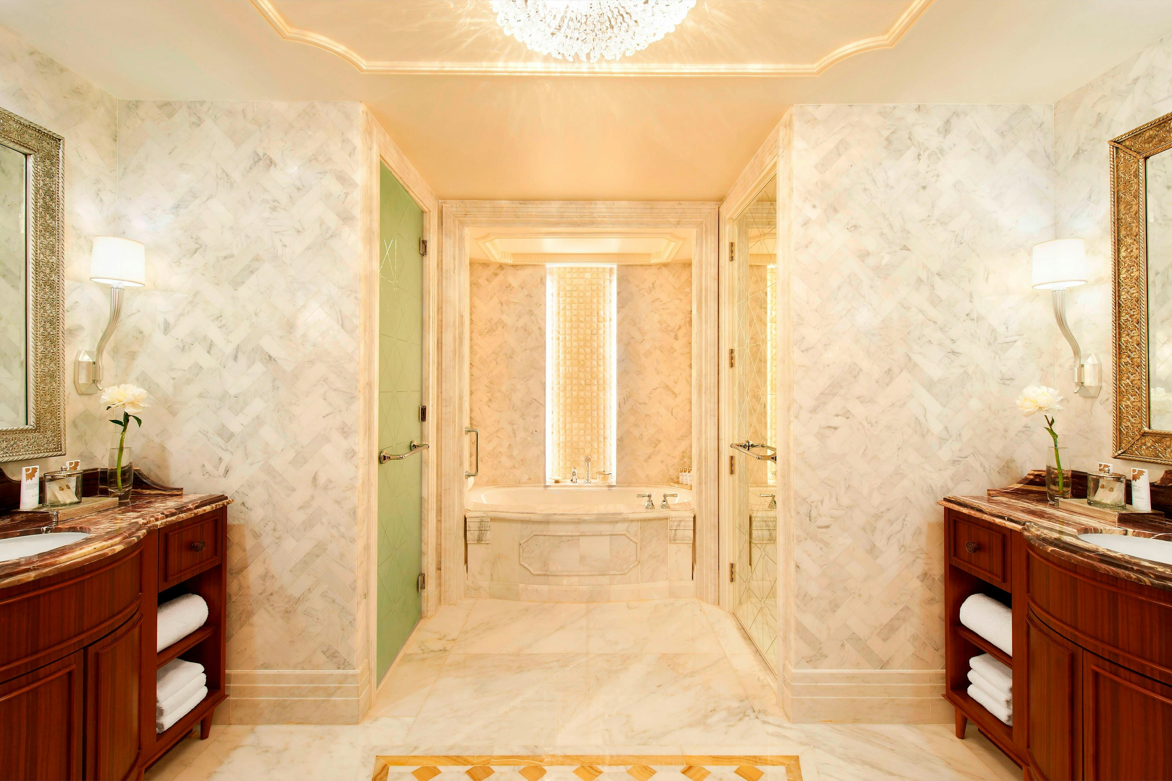 The St Regis Abu Dhabi 85/85