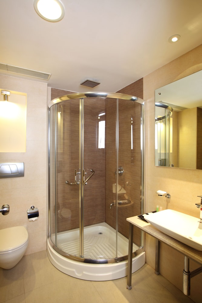 Octave Hotel Spa Sarjapura Road 37/38