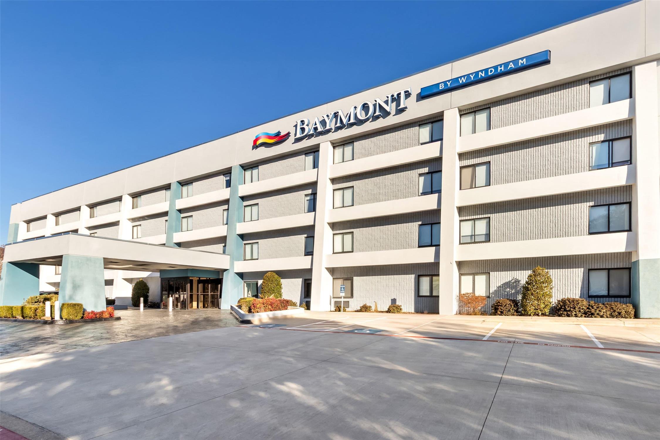 Baymont By Wyndham Arlington At Six Flags Dr 37/41