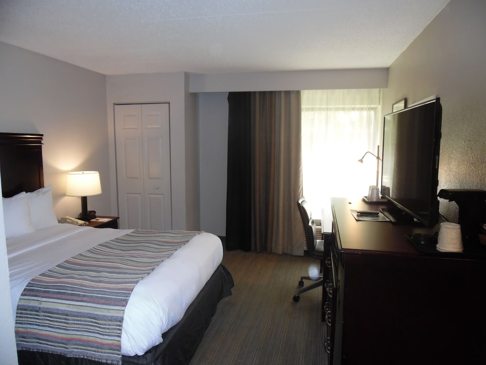 Wingate by Wyndham Jacksonville FL 23/57