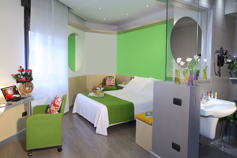 Mediolanum Hotel 58/71