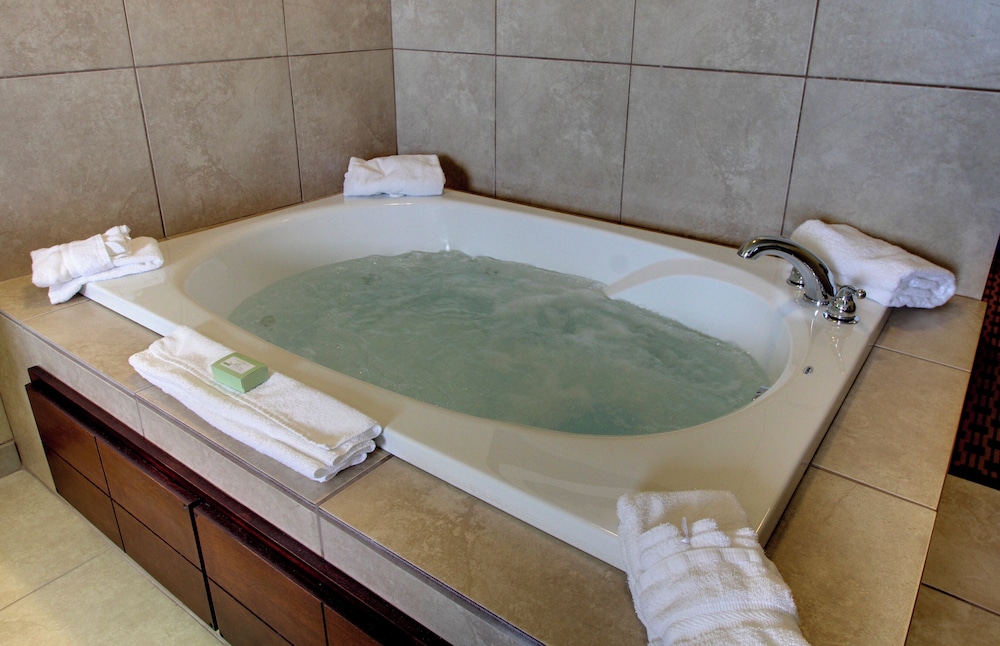 Cobblestone Inn & Suites - Harvey 27/50