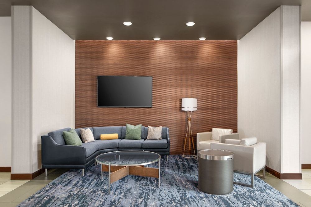 Courtyard by Marriott Seattle SeaTac Airport 41/49