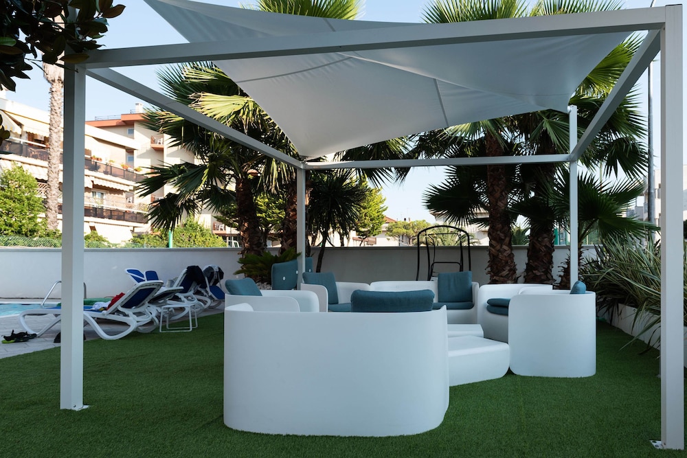 Hotel Paradiso Grottammare 8/50