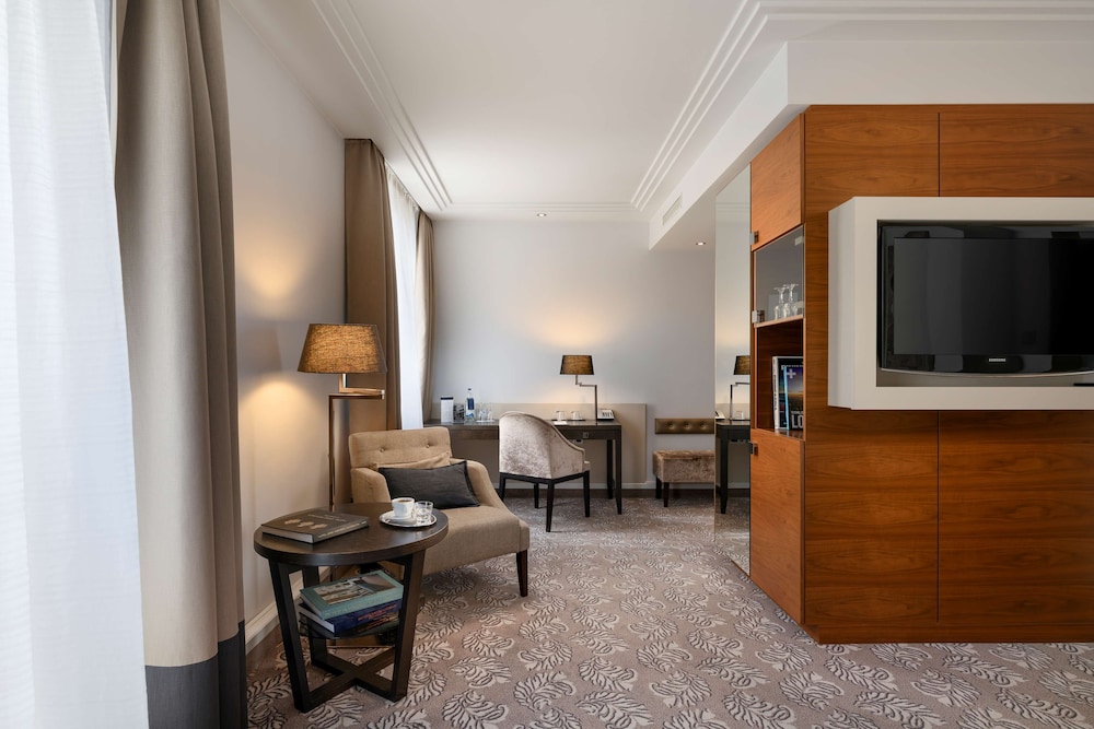 Hotel Maximilian S 50/70