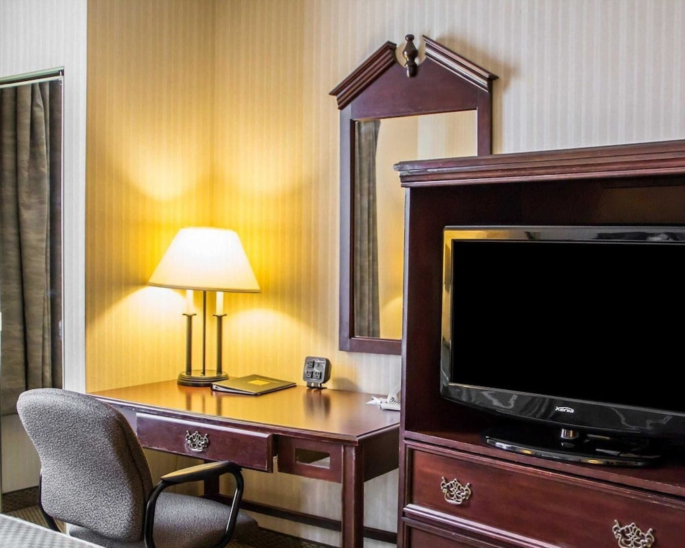 Comfort Suites Mcalester 44/46
