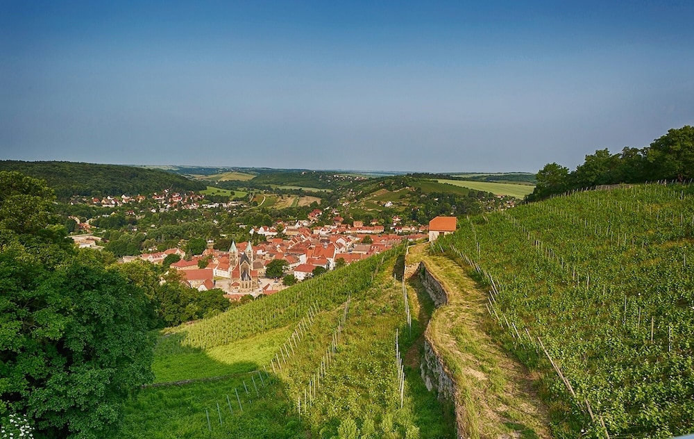 Weinberghotel Edelacker 31/36
