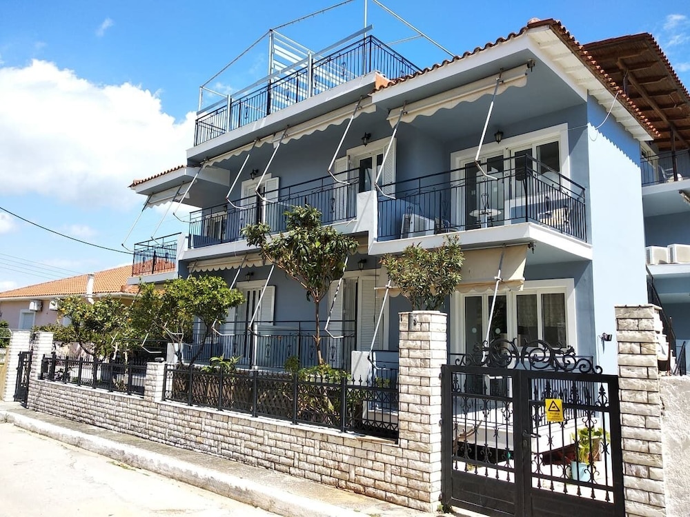 Poseidon Apartments 写真1