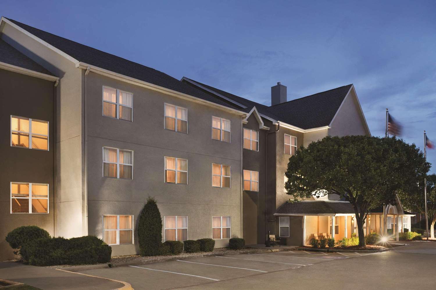 SureStay by Best Western Lewisville Dallas 3/47
