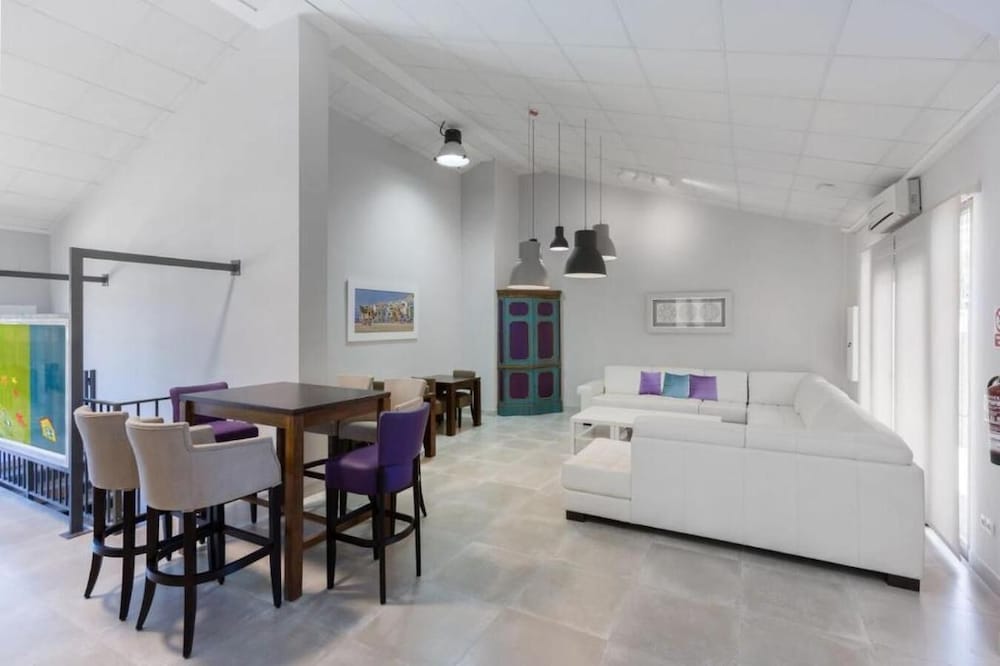 Hostal Xabina 34/50