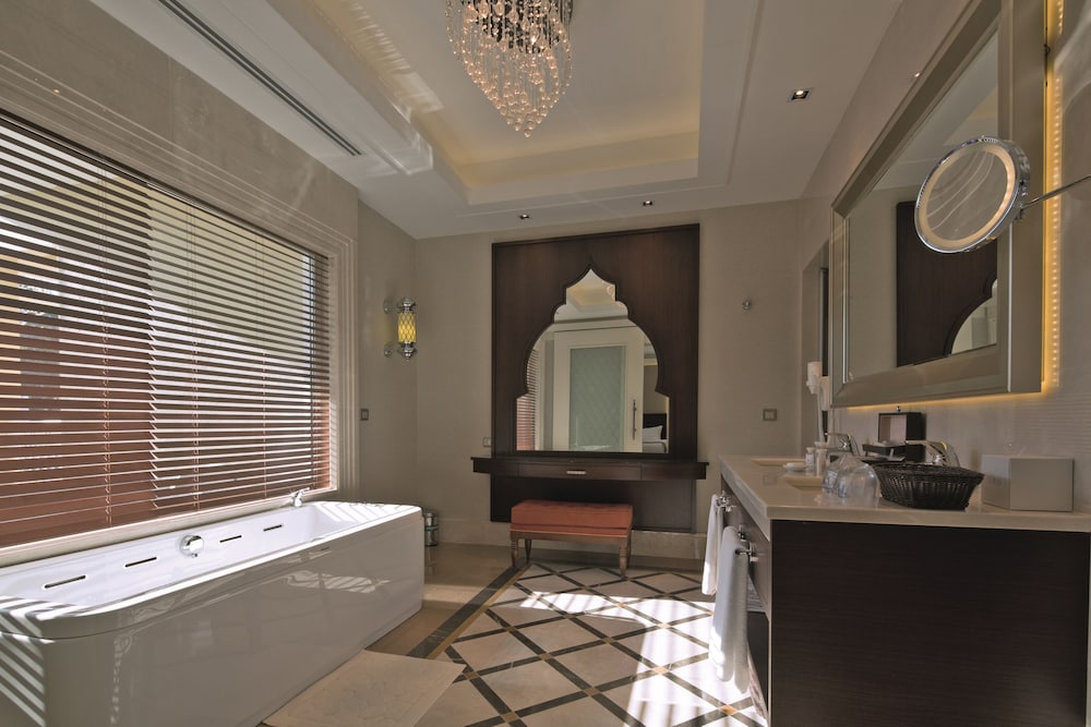 Gural Premier Belek 46/71
