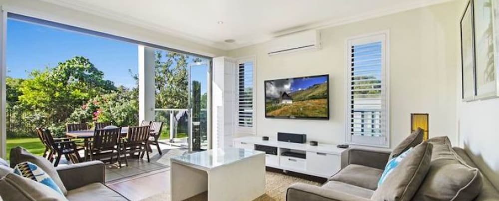 Sand Dunes Resort 24/50