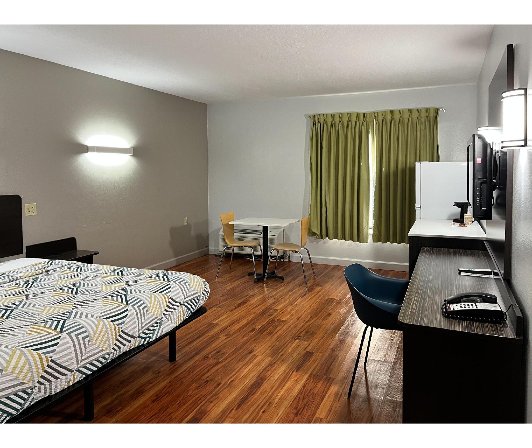 Studio6 Suites Springfield, OH 24/27