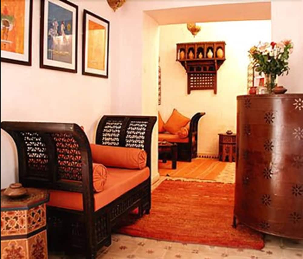 RIAD ALADDIN 49/76