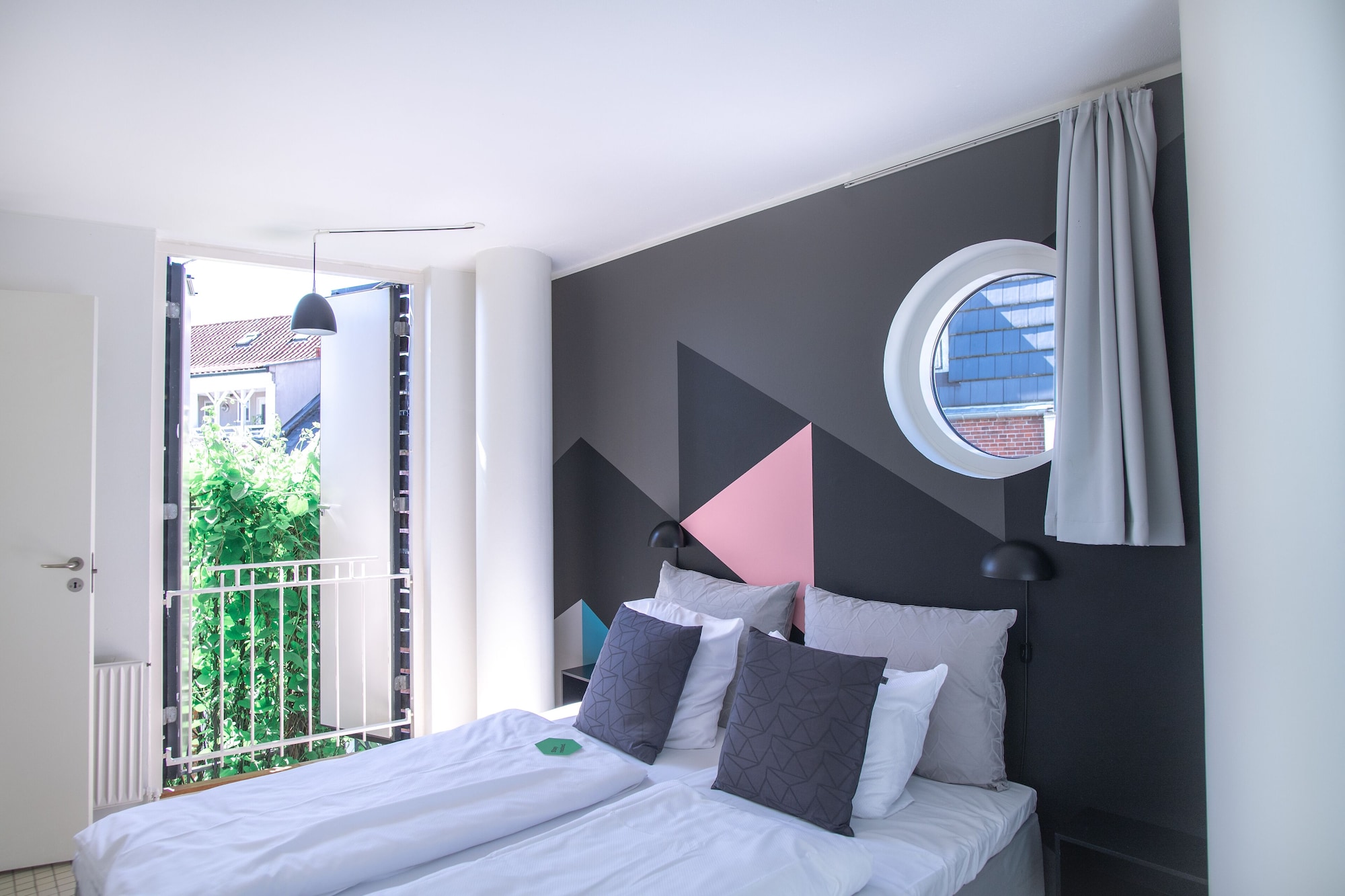 2 Bedrooms, Apartment, 4 Beds, Double and Bunk Bed, Courtyard View