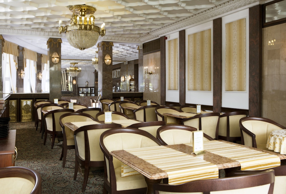 OREA SPA HOTEL PALACE ZVON 46/59