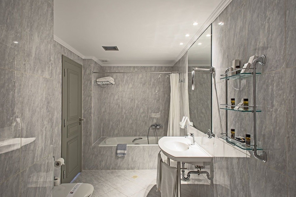 Stratos Hotel Athens, Vassilicos House of Hospitality 14/39