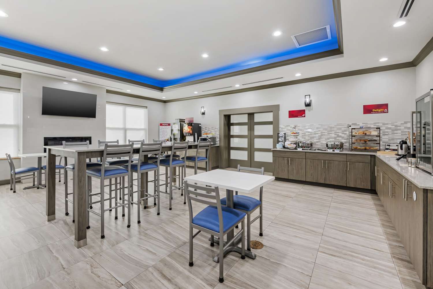 Best Western Plus First Coast Inn & Suites 43/53