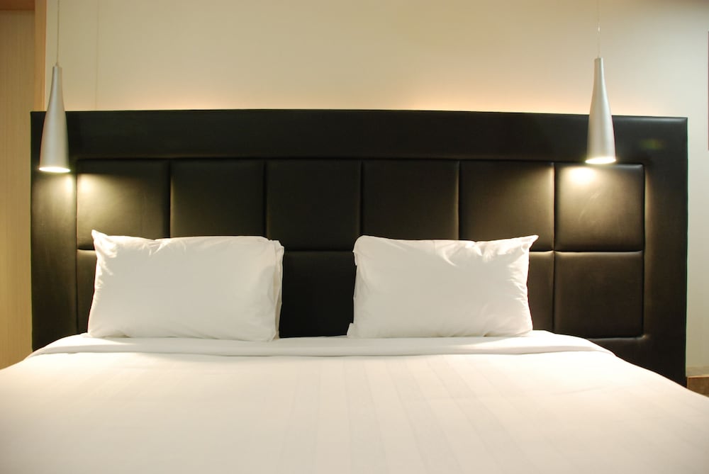 Oriental Residency Hotel 24/49
