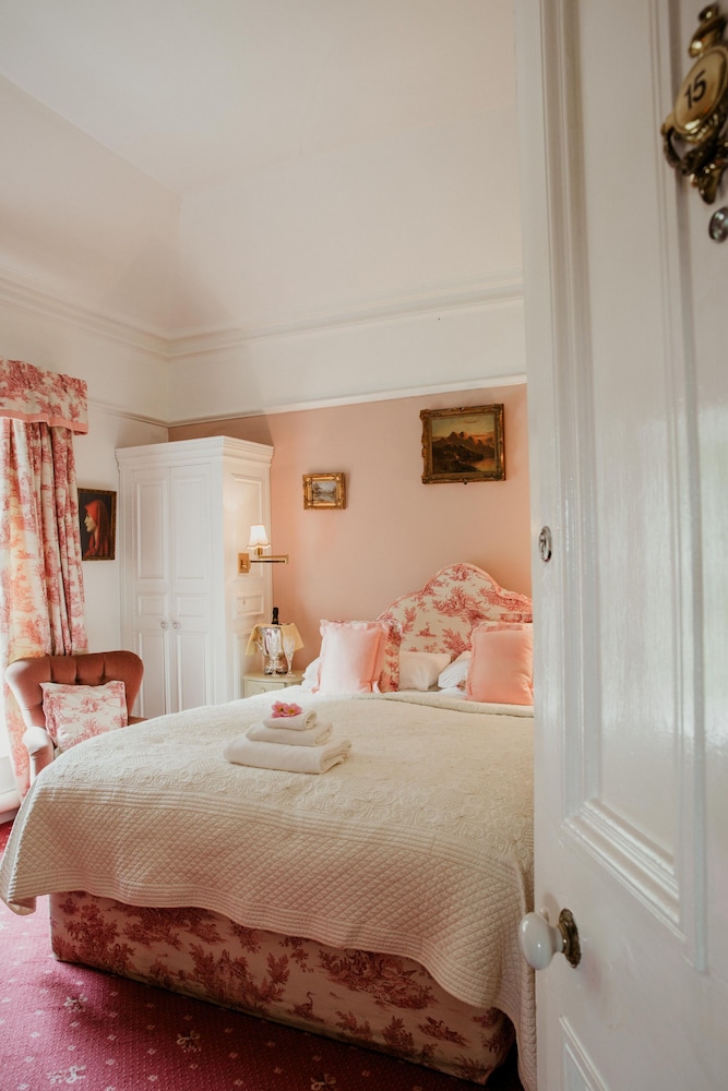 Cashel House Hotel 6/35