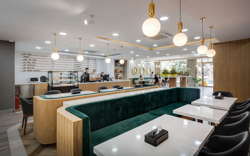 SOHO Residence 8/31