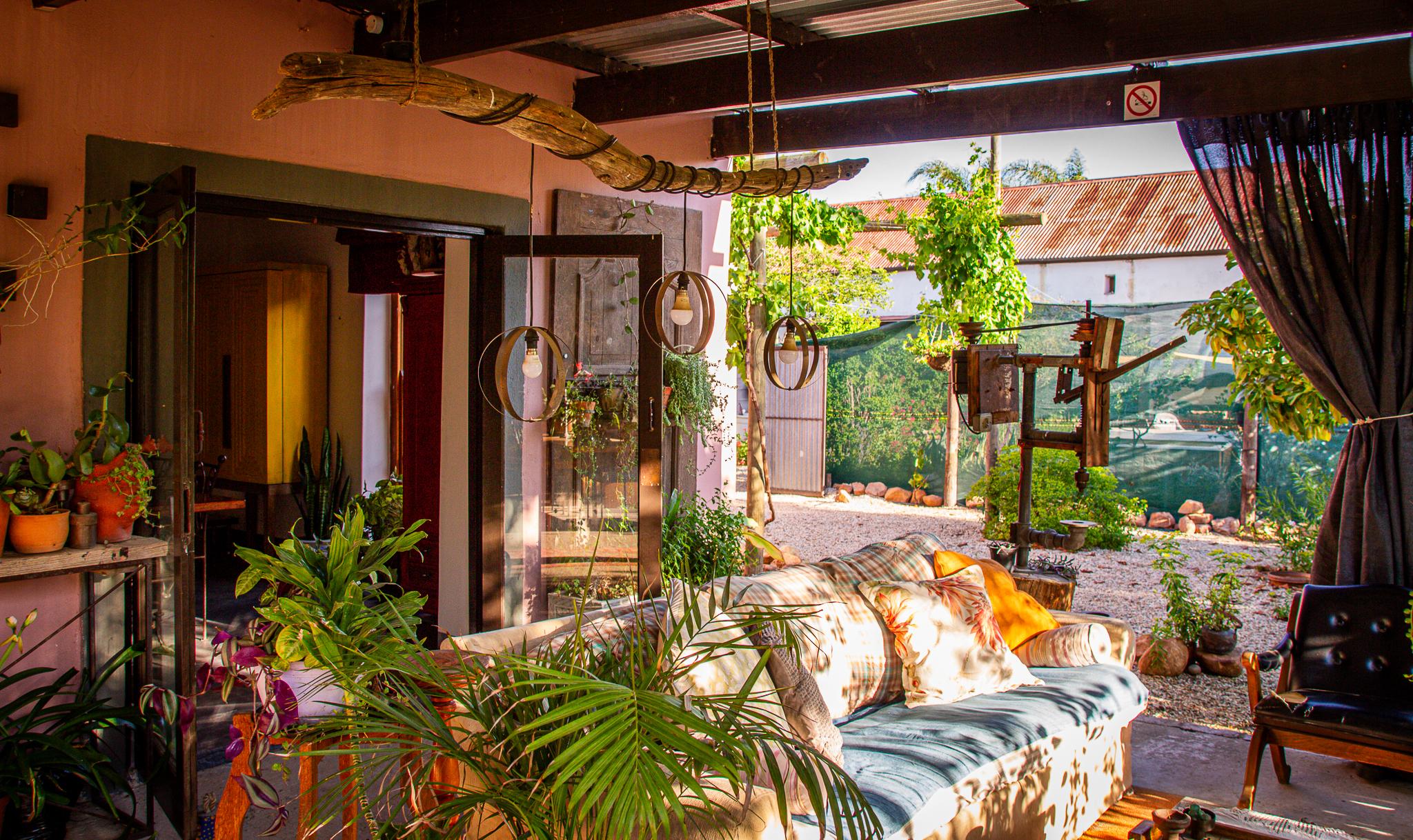 Ebonymoon Guest House & Studio 3/32